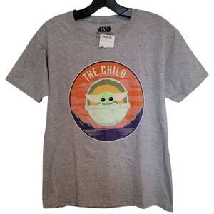 NWT Star Wars Mandalorian Baby Yoda The Child Graphic T-shirt Size 7